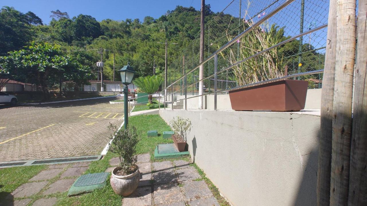 公寓 Lindo 3 Qts Com Deck Churrasqueira Piscina Angra *