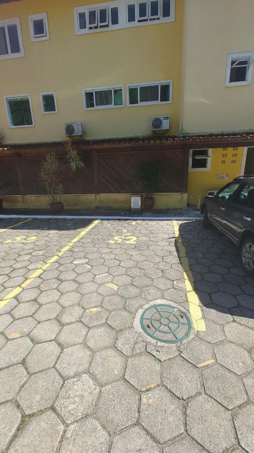 Apartment Lindo 3 Qts Com Deck Churrasqueira Piscina Angra